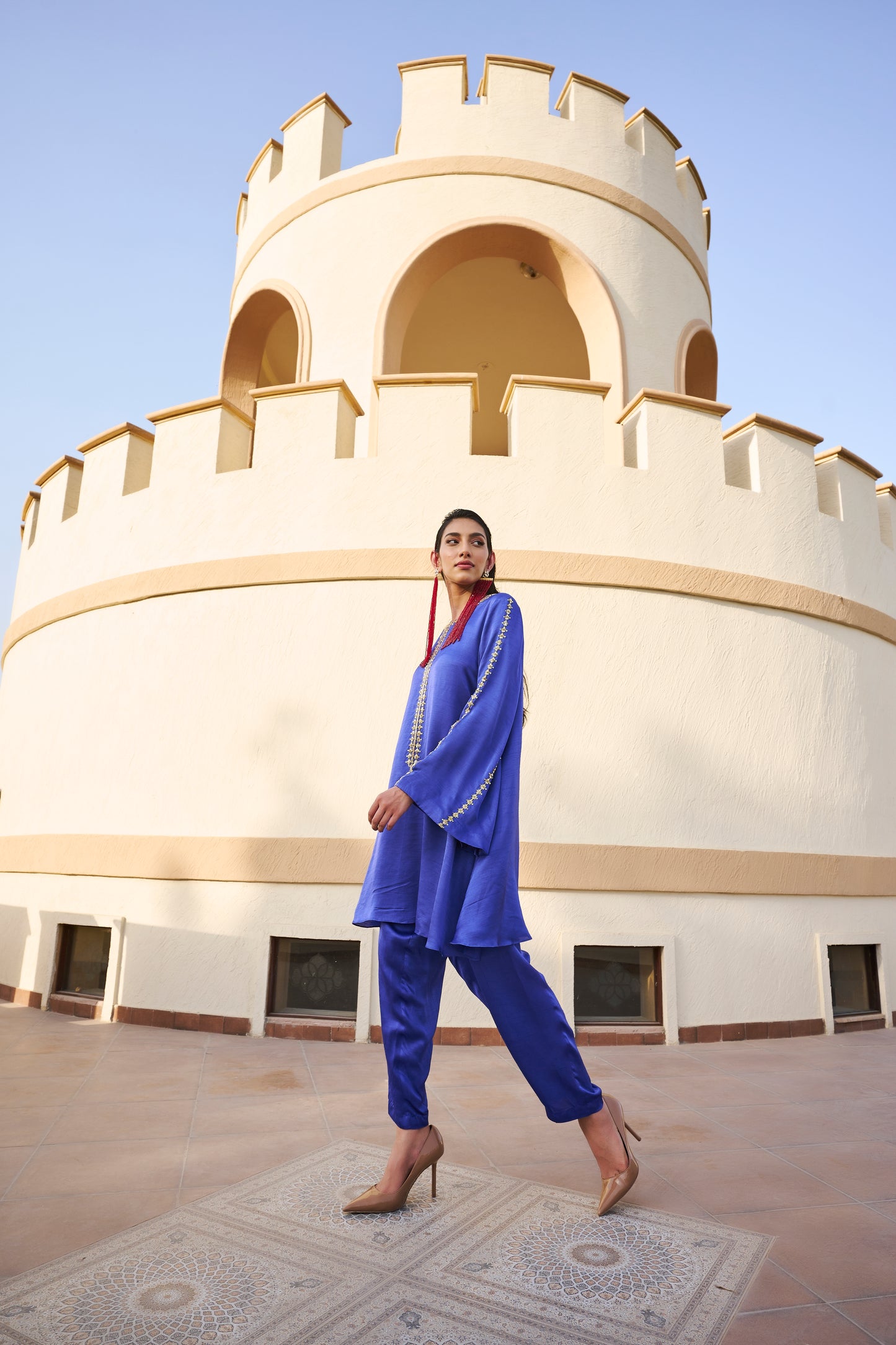 Teen Line Embroidered Bell Sleeve Kurta with Pant