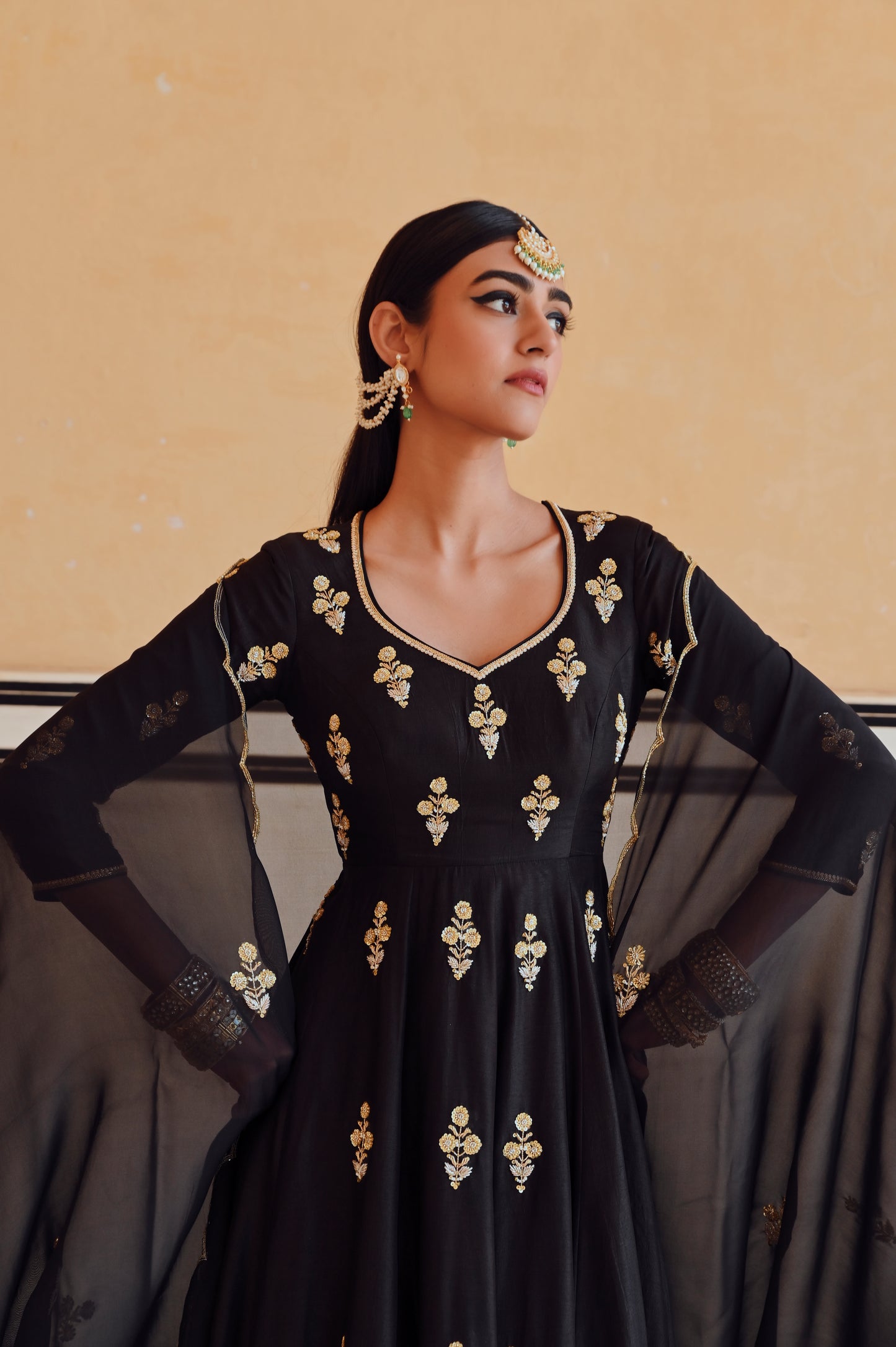 BLACK FLORAL BUTTI EMBROIDERED 12 KALI ANARKALI WITH PALAZZO & DUPATTA