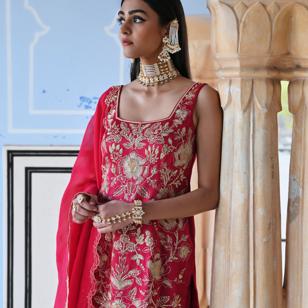 
                      
                        RED SQUARE NEKLINE BIG FLOWER JAAL EMBROIDERED SHORT KURTA WITH PALAZZO AND DUPATTA
                      
                    