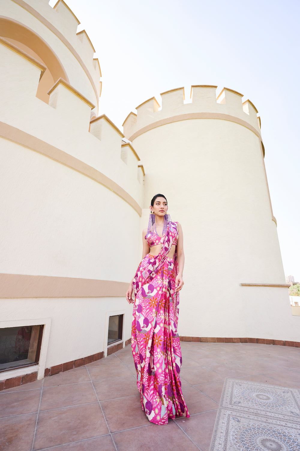 FUSCHIA FLORAL PRINTED PRESTITCHED SAREE WITH BLOUSE