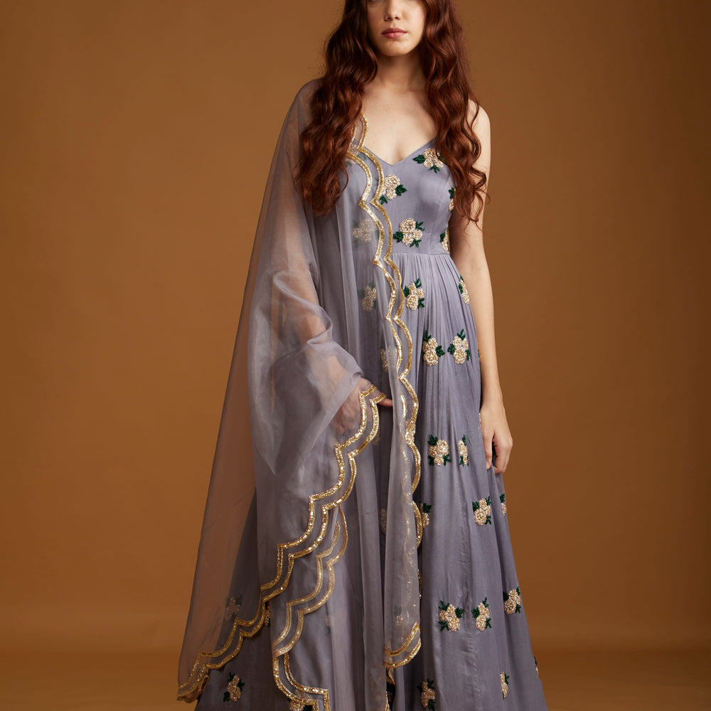 
                      
                        Teen Butta Anarkali
                      
                    