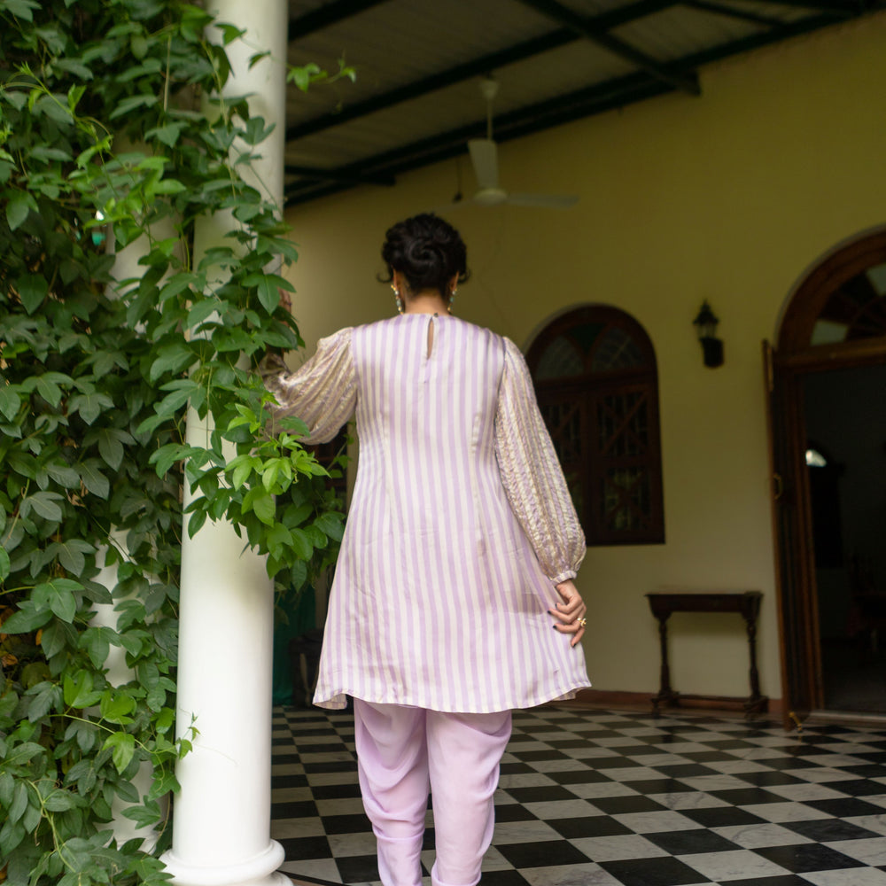 
                      
                        Lavender-Offwhite Stripes Kurti Co-ords
                      
                    