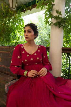 
            
                Load image into Gallery viewer, Magenta Pink Butti Anarkali
            
        