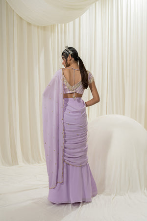 
            
                Load image into Gallery viewer, Lavender Pre-Stitched Saree
            
        