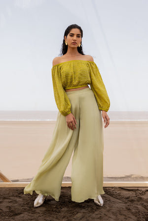 
            
                Load image into Gallery viewer, OLIVE GREEN OVERALL SCALLOP CUTDANA LINE CROP TOP WITH PALAZZO
            
        