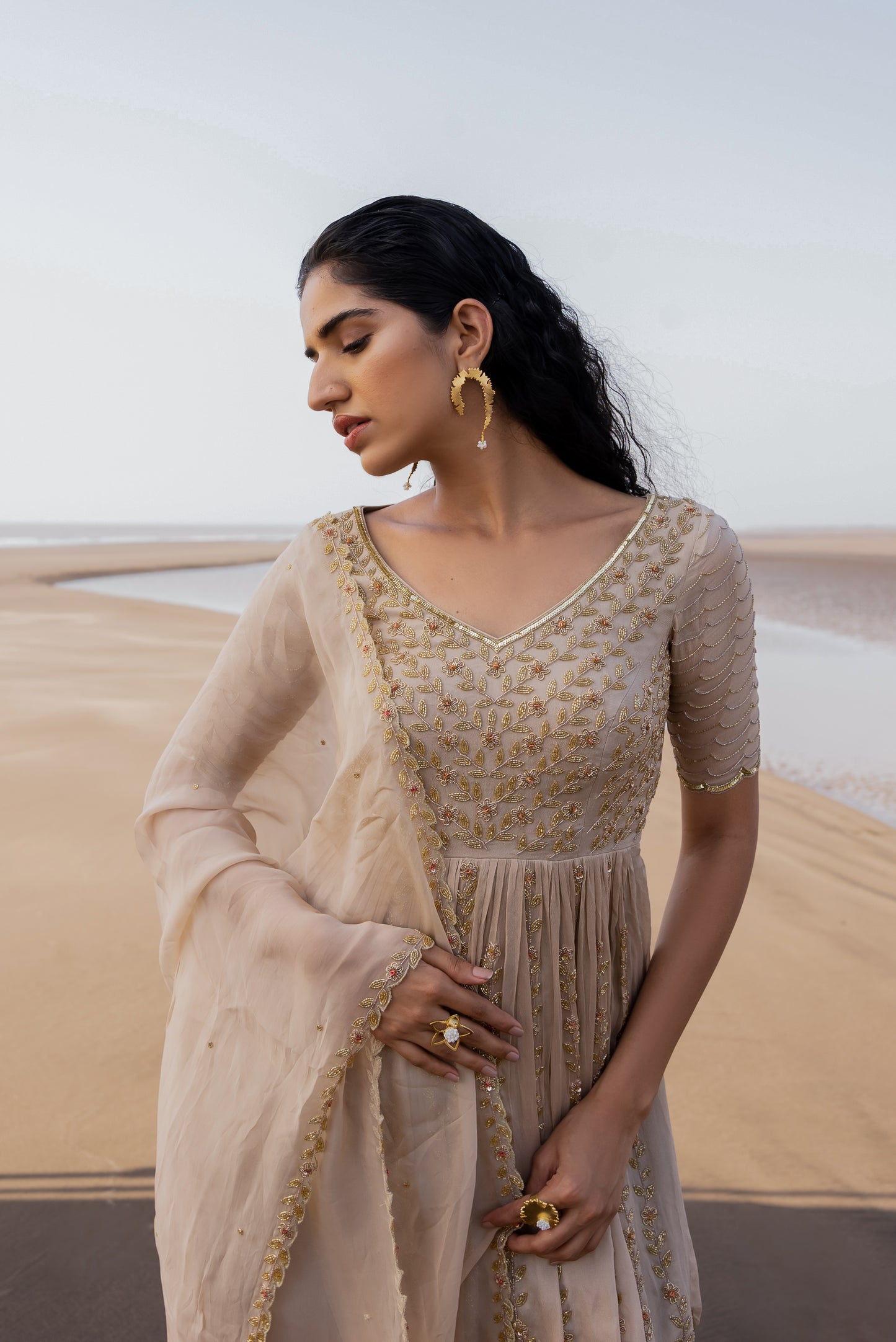 IVORY&nbsp;HEAVY YOKE FLORAL LINE EMBROIDERY WITH FLORAL LINE SCALLOP GHERA WITH DHOTI AND BORDER DUPATTA