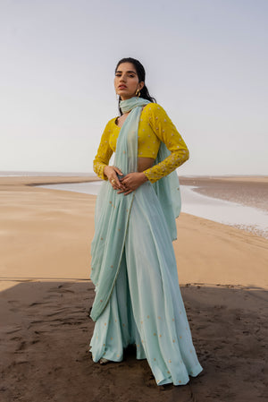 
            
                Load image into Gallery viewer, MINT BLUE DRAPED SAREE
            
        