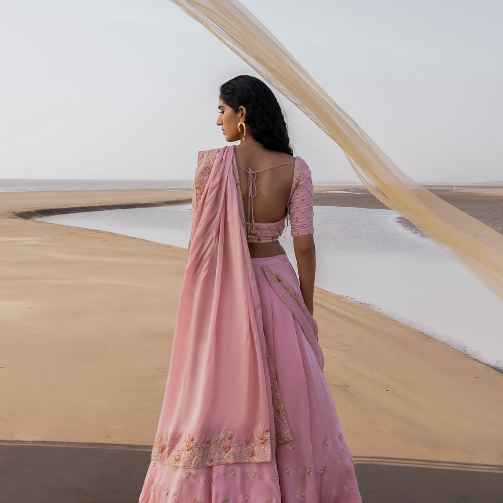 
                      
                        BABY PINK PRE-STITCHED SAREE
                      
                    